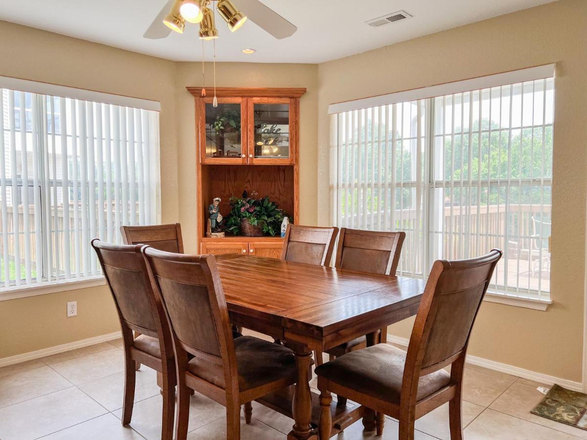 Lake Front 2Br Walk-In With Large Deck - Free Tickets Included - 79-1 Branson Extérieur photo